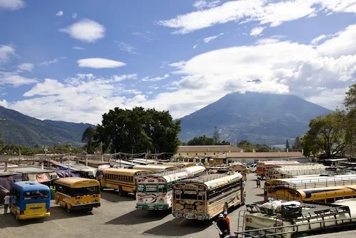 Antigua Guatemala Chickenbus Reisetipps